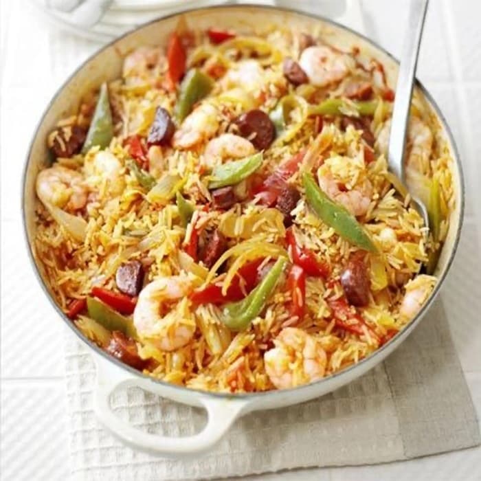 Spanish Rice & Prawn One-pot